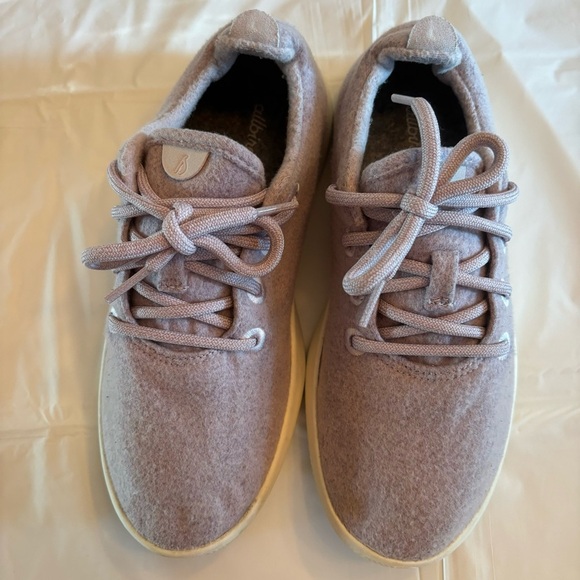 Allbirds Sneakers Merino wool runners in lilac purple Sz 9. Worn 3X. - Picture 4 of 15